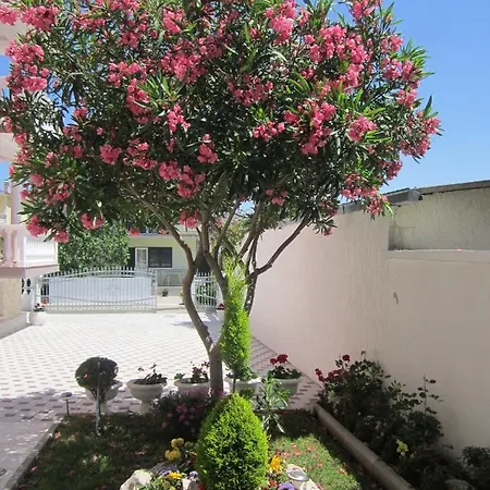 Apartman With A Parking Space - 6331 Vodice