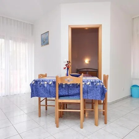 With A Parking Space - 6331 Apartman Vodice