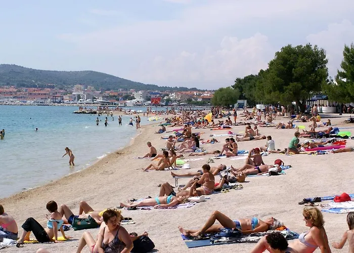 With A Parking Space - 6331